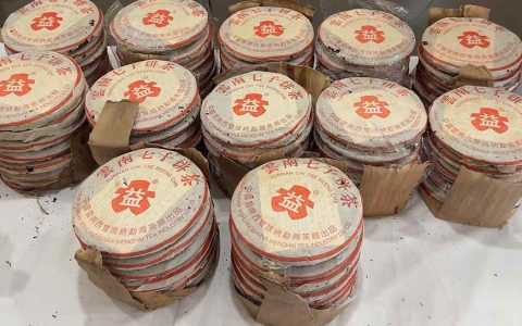 从收藏到变现看老张如何将普洱茶变成"真金白银"