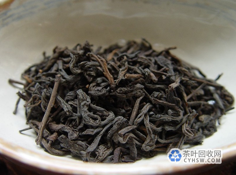 老茶出山记：三鹤牌六堡茶的时光之旅