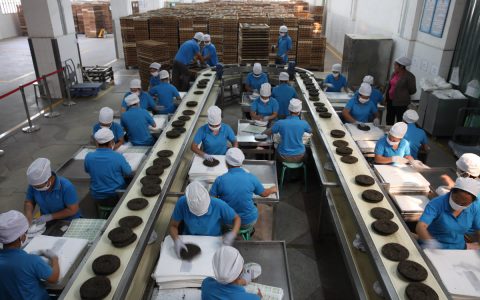 普洱茶、黑茶、白茶、六堡茶回收：让陈香茶韵焕发新生价值