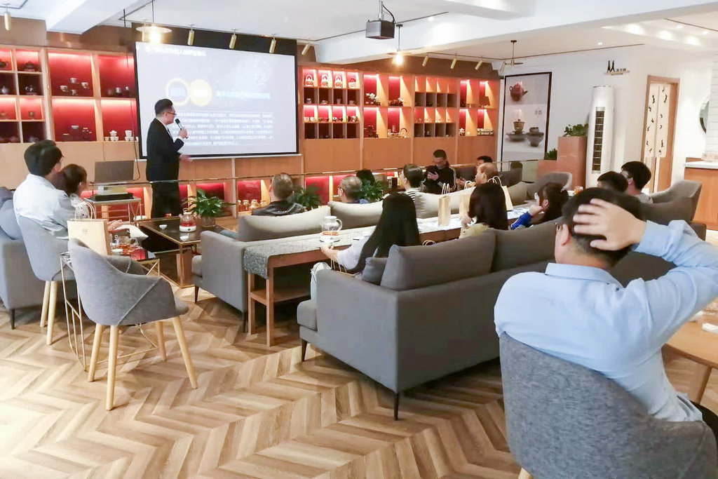 个人老普洱回收避坑指南：别让“压价”“套路”啃走你的收益