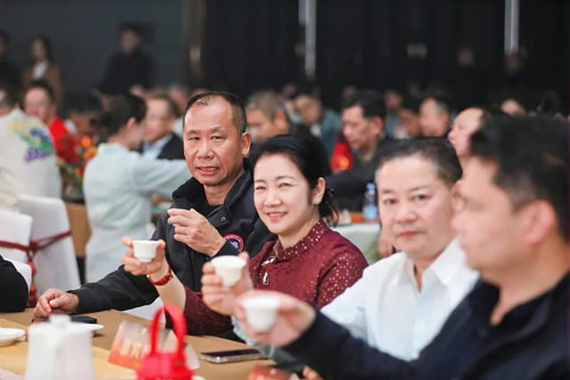 遵义老表看过来！你家柜子里“睡”着的大益茶，可能金额不小