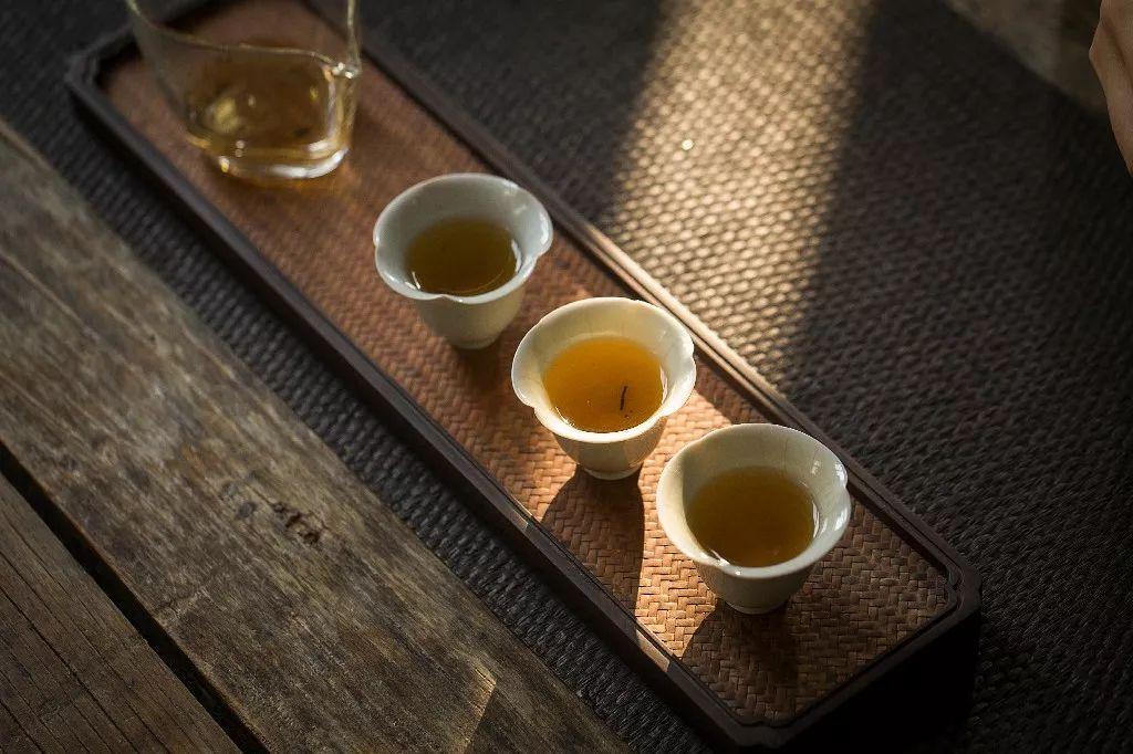 改制前茶品回收：老茶收藏市场的黄金赛道